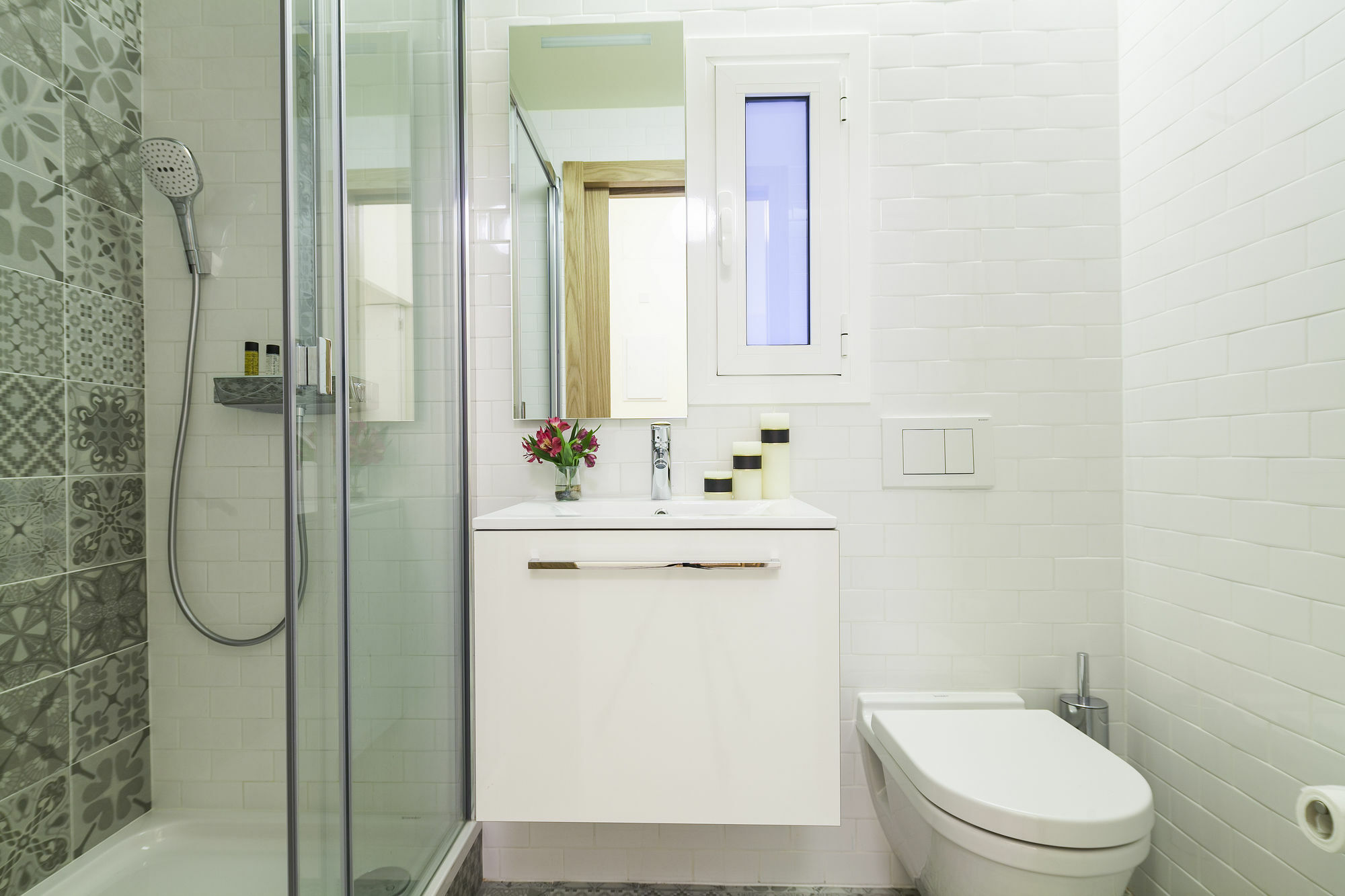 Uma Suites Pau Claris Barcelona Exterior photo